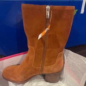 Vince Camuto Zelcinna warm caramel weather resistant mid boot